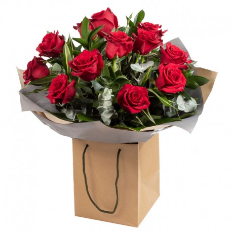 12 red roses - small- med head